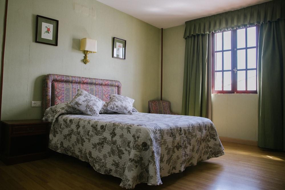Hotel Sierra De Aracena Buitenkant foto